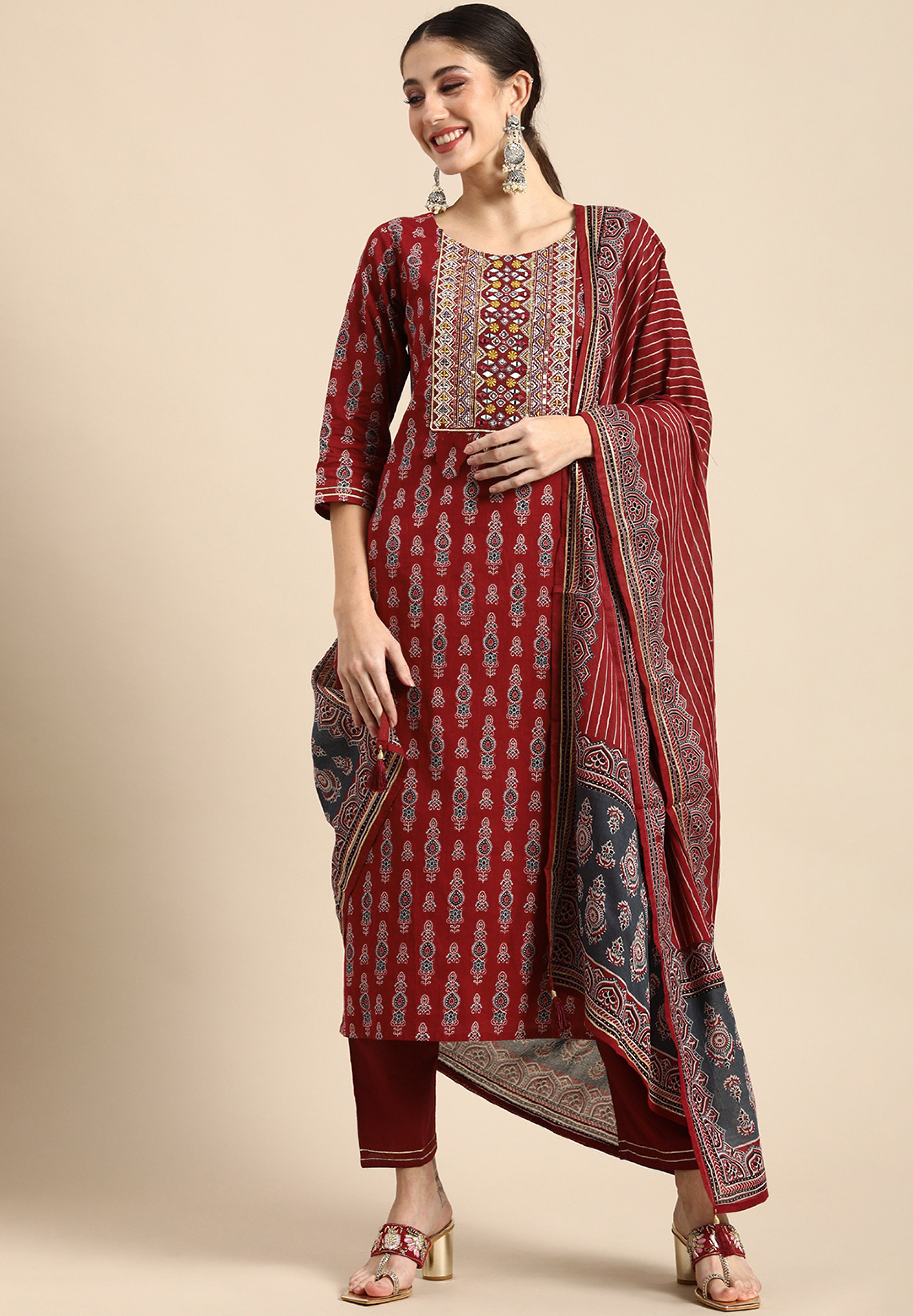 ALVAMI Women Viscose Kurta And Pant Set With Dupatta