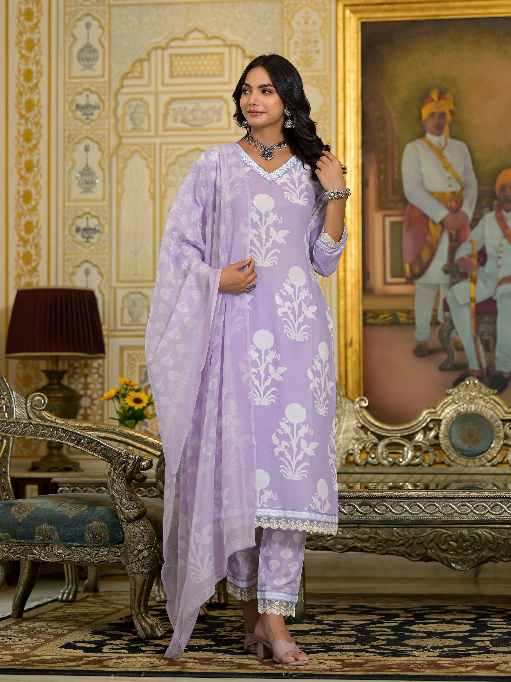 ALVAMI Women Embroidery Viscose Rayon Kurta And Pant Set With Dupatta