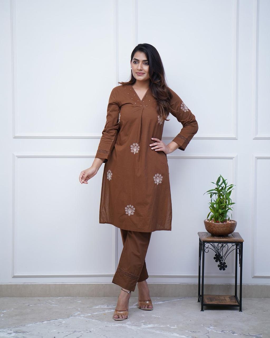 Women Cotton Classy Office Wear Kurta And Pant Set