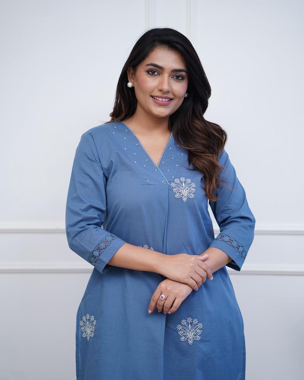 Women Cotton Classy Office Wear Kurta And Pant Set