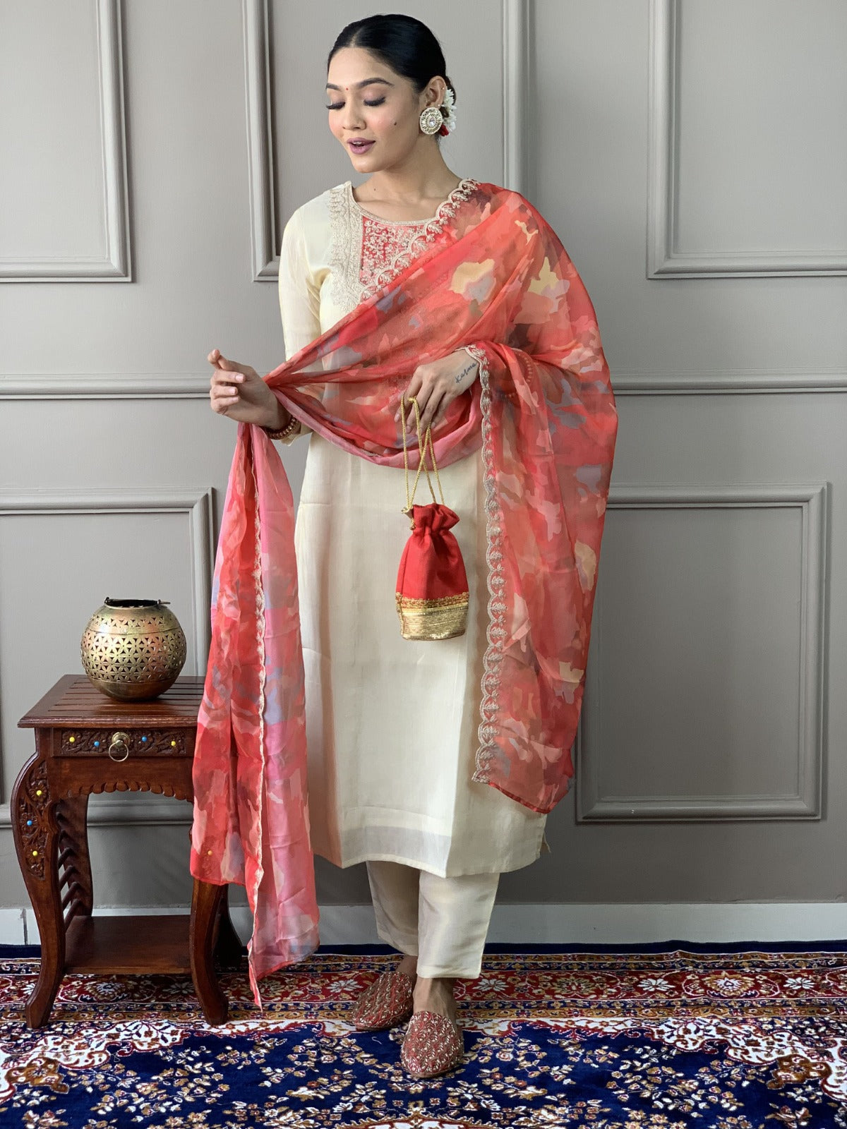 Women Chanderi Fabric Kurta Set With Dupatta