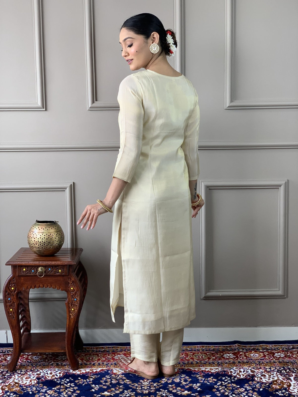 Women Chanderi Fabric Kurta Set With Dupatta